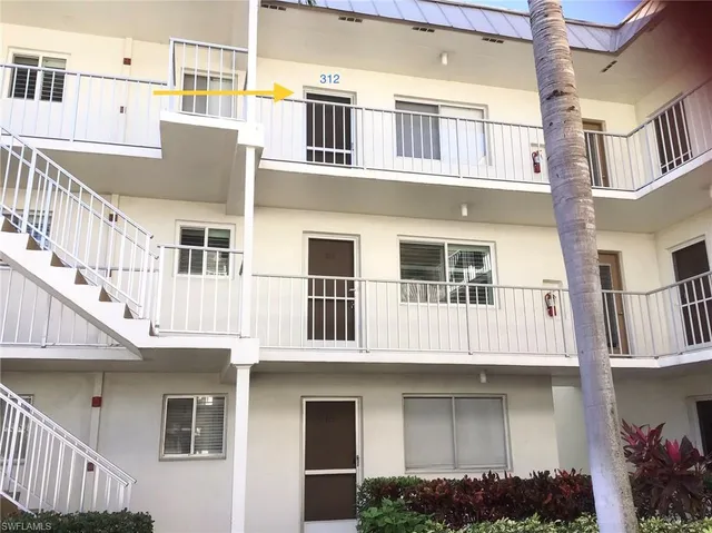 $6,000 | 766 Central Avenue, Unit 312, Naples, FL 34102