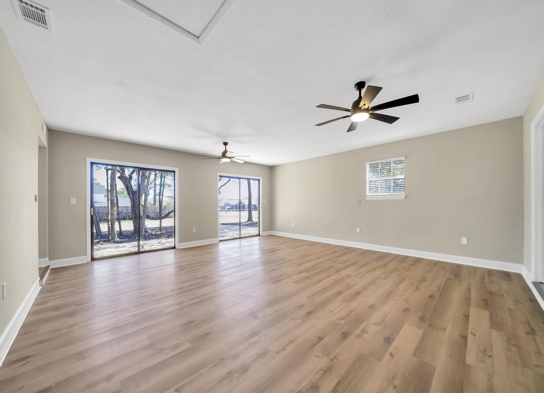 5473 Monterrey Road Crestview, FL 32539 - Photo 14 of 34 DSC02774