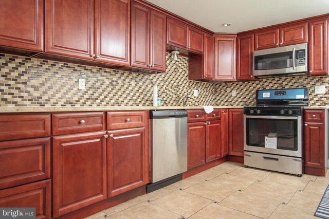 $300,000 | 2403 East Dauphin Street, Philadelphia, PA 19125