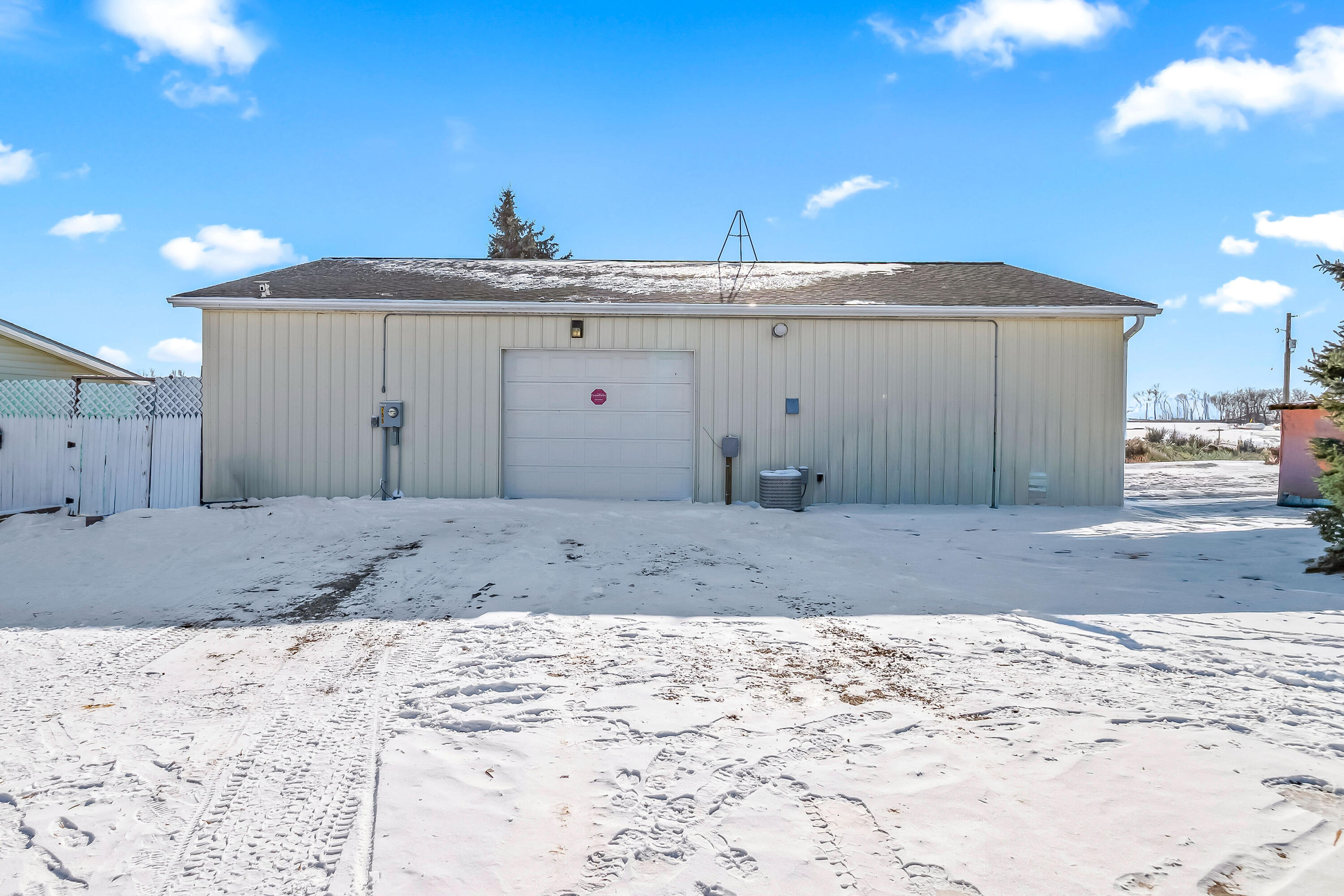 755 Whipple Road Bronson, MI 49028 - Photo 5 of 42 23