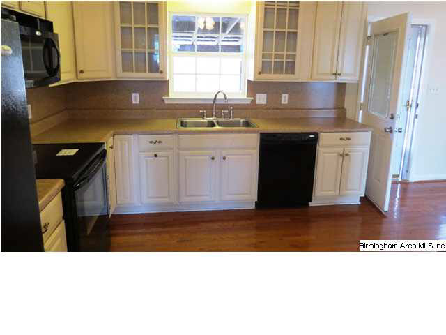 1409 Cabin Hill Road Birmingham, AL 35235 - Photo 11 of 24