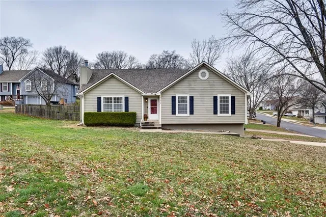 $325,000 | 1449 Northwest Yankee Drive, Blue Springs, MO 64015