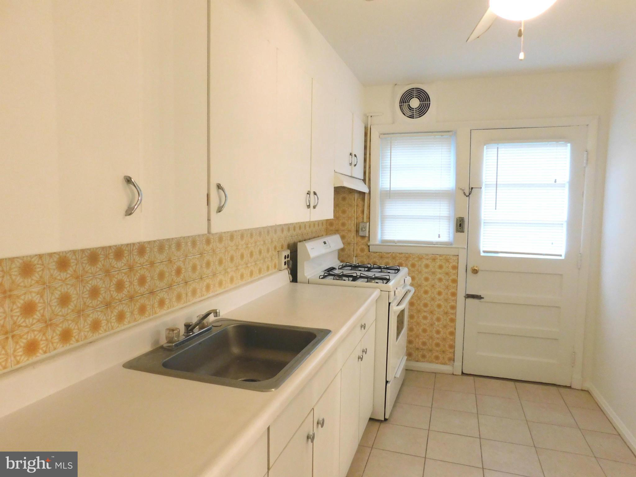 1704 Langford Road Gwynn Oak, MD 21207 - Photo 6 of 17 Kitchen