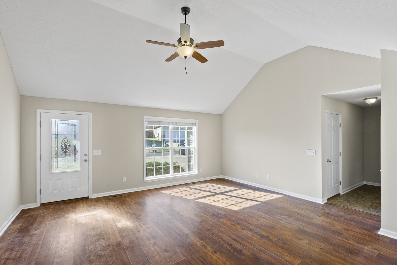 510 Berry Circle Springfield, TN 37172 - Photo 3 of 17 Gallery Image 3