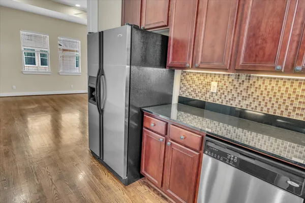 $2,600 | 1715 West 24th Street, Houston, TX 77008