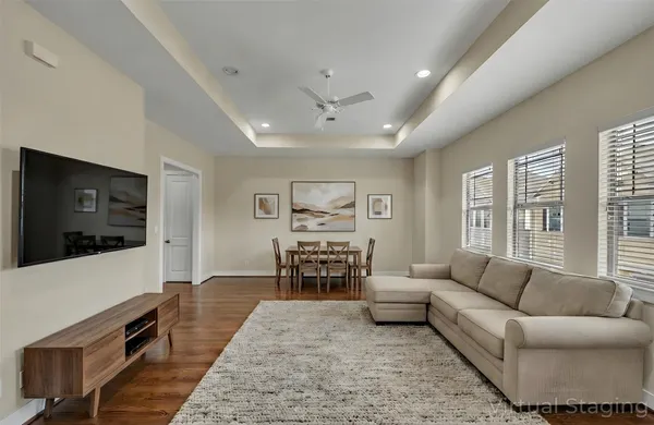 $2,600 | 1715 West 24th Street, Houston, TX 77008