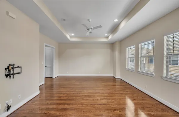 $2,600 | 1715 West 24th Street, Houston, TX 77008