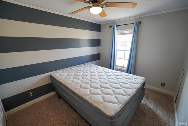 $229,900 | 187 North Whitelock Avenue, Petersburg, IN 47567