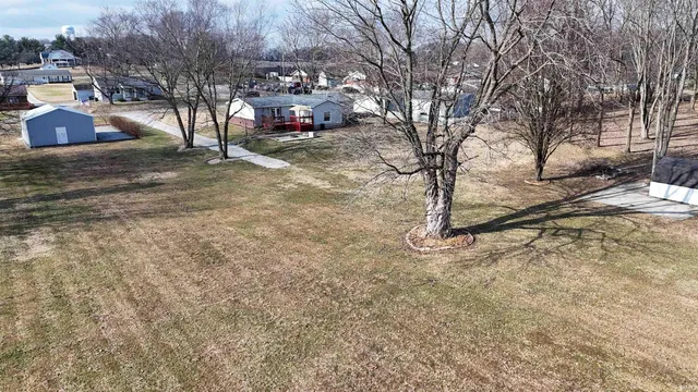 $229,900 | 187 North Whitelock Avenue, Petersburg, IN 47567