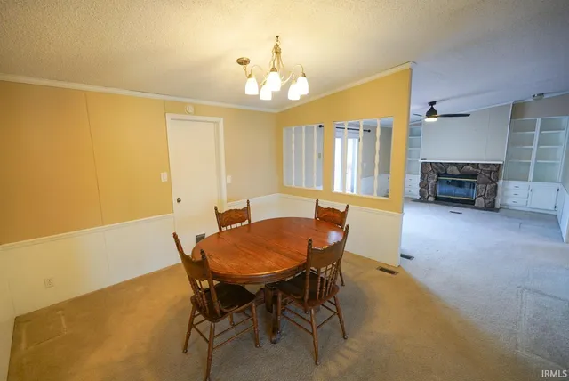 $229,900 | 187 North Whitelock Avenue, Petersburg, IN 47567