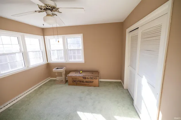 $249,900 | 221 West Roselawn Drive, Logansport, IN 46947