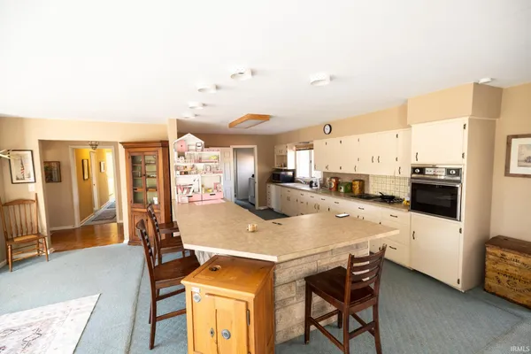 $249,900 | 221 West Roselawn Drive, Logansport, IN 46947