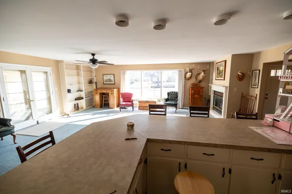 $249,900 | 221 West Roselawn Drive, Logansport, IN 46947