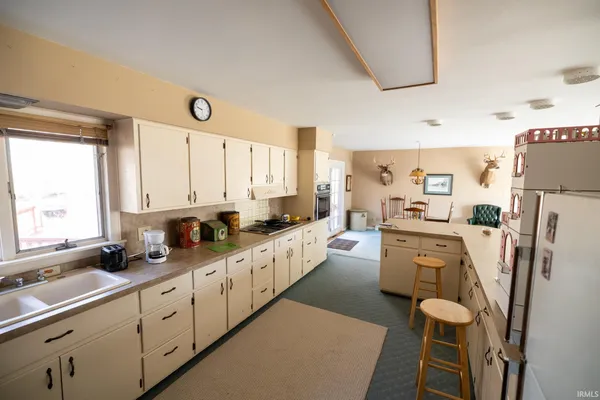 $249,900 | 221 West Roselawn Drive, Logansport, IN 46947