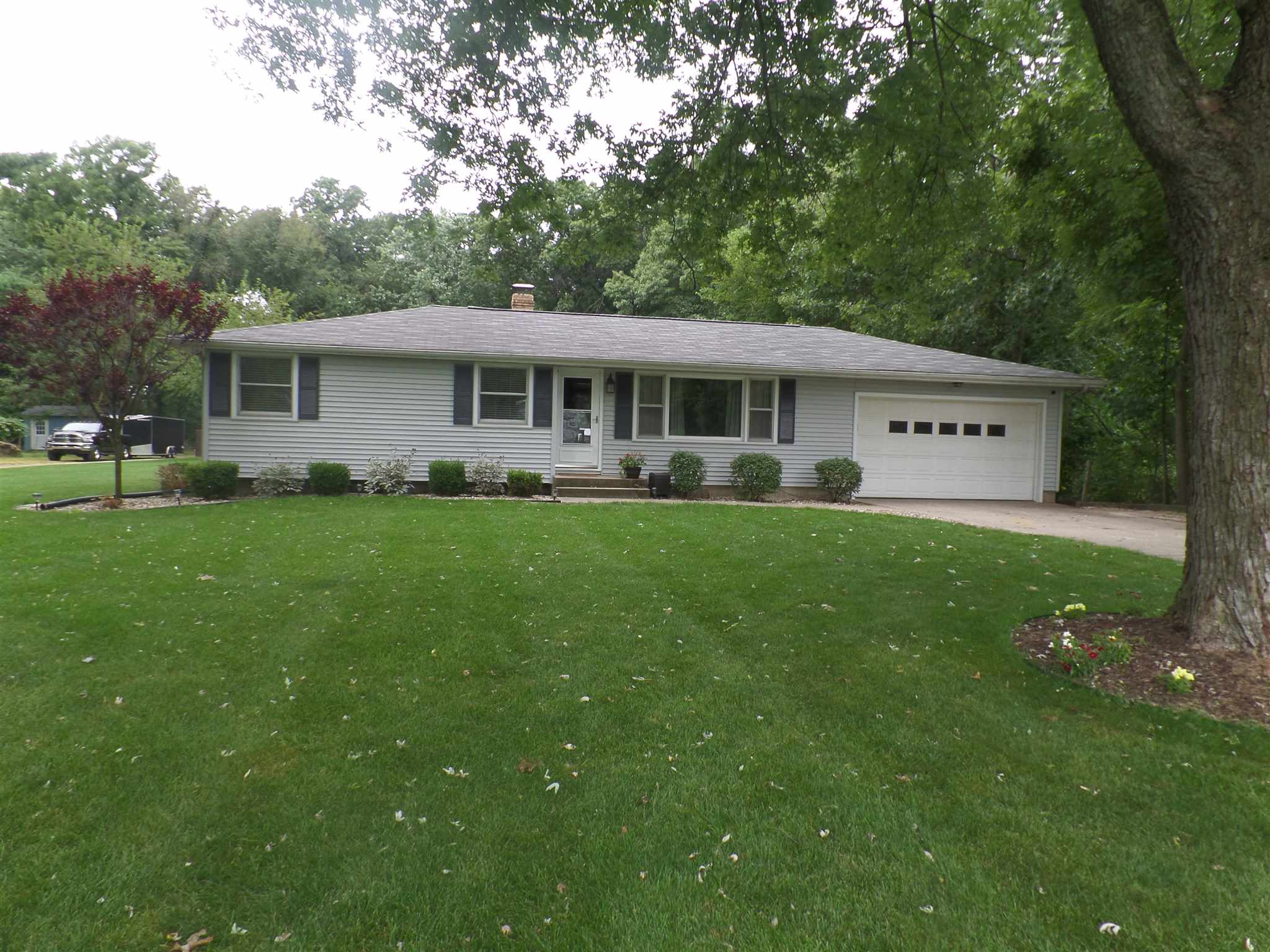 58429 Beehler Road Osceola, IN 46561 - Photo 2 of 27 Gallery Image 2