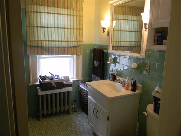 64 Gillette Avenue Springfield, MA 01118 - Photo 13 of 17 Gallery Image 13