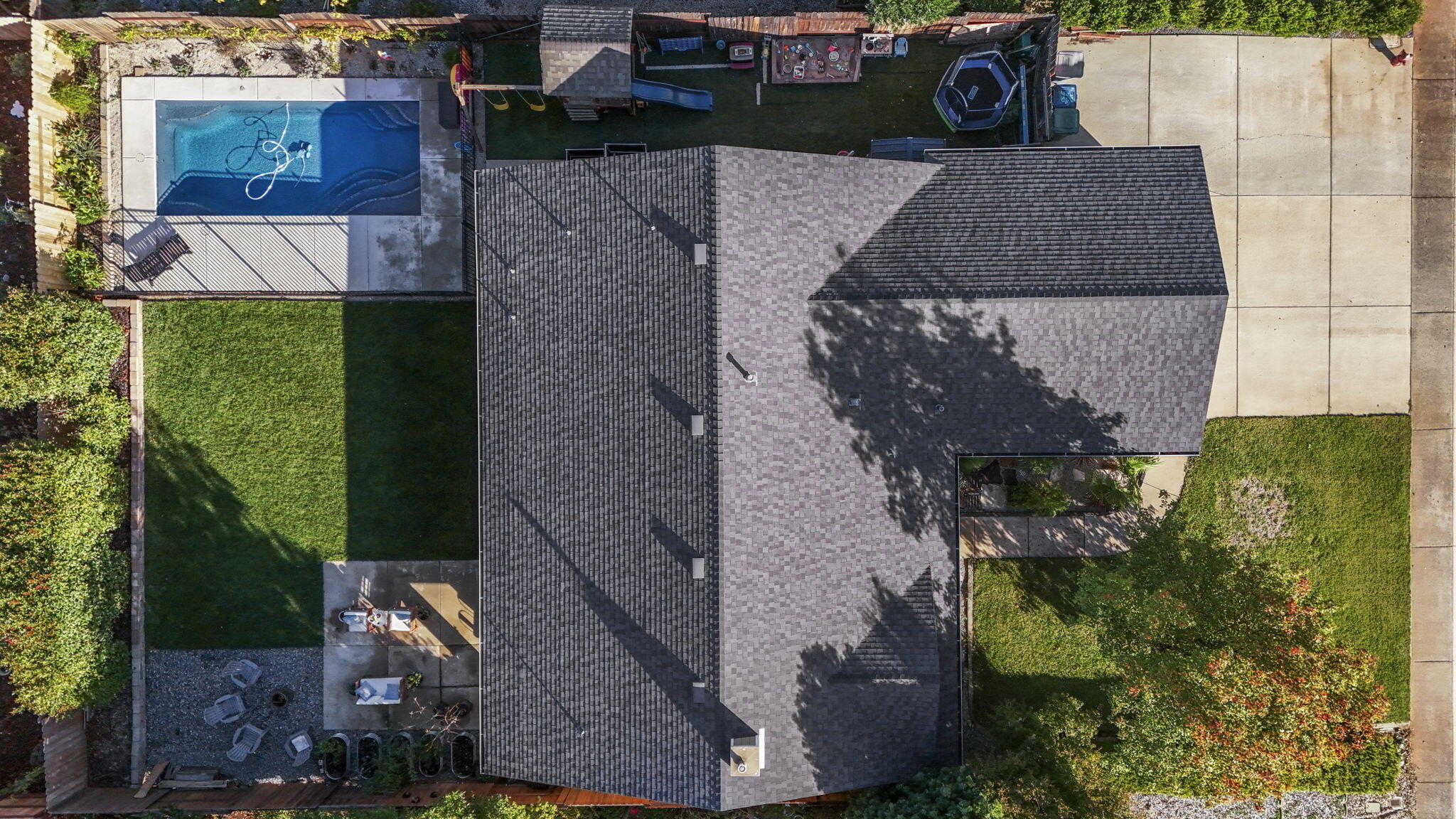 1949 Catherine Way Redding, CA 96002 - Photo 29 of 32 26-web-or-mls-DJI_20251107145010_0001_D