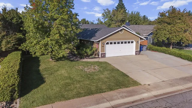 $474,900 | 1949 Catherine Way, Redding, CA 96002