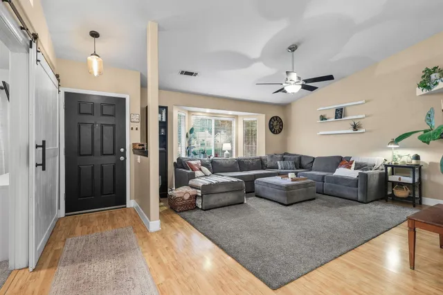 $474,900 | 1949 Catherine Way, Redding, CA 96002