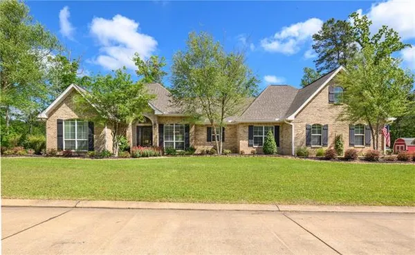 $599,000 | 1430 Lake Drive, Woodworth, LA 71485