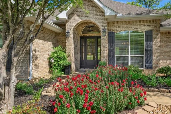 $599,000 | 1430 Lake Drive, Woodworth, LA 71485