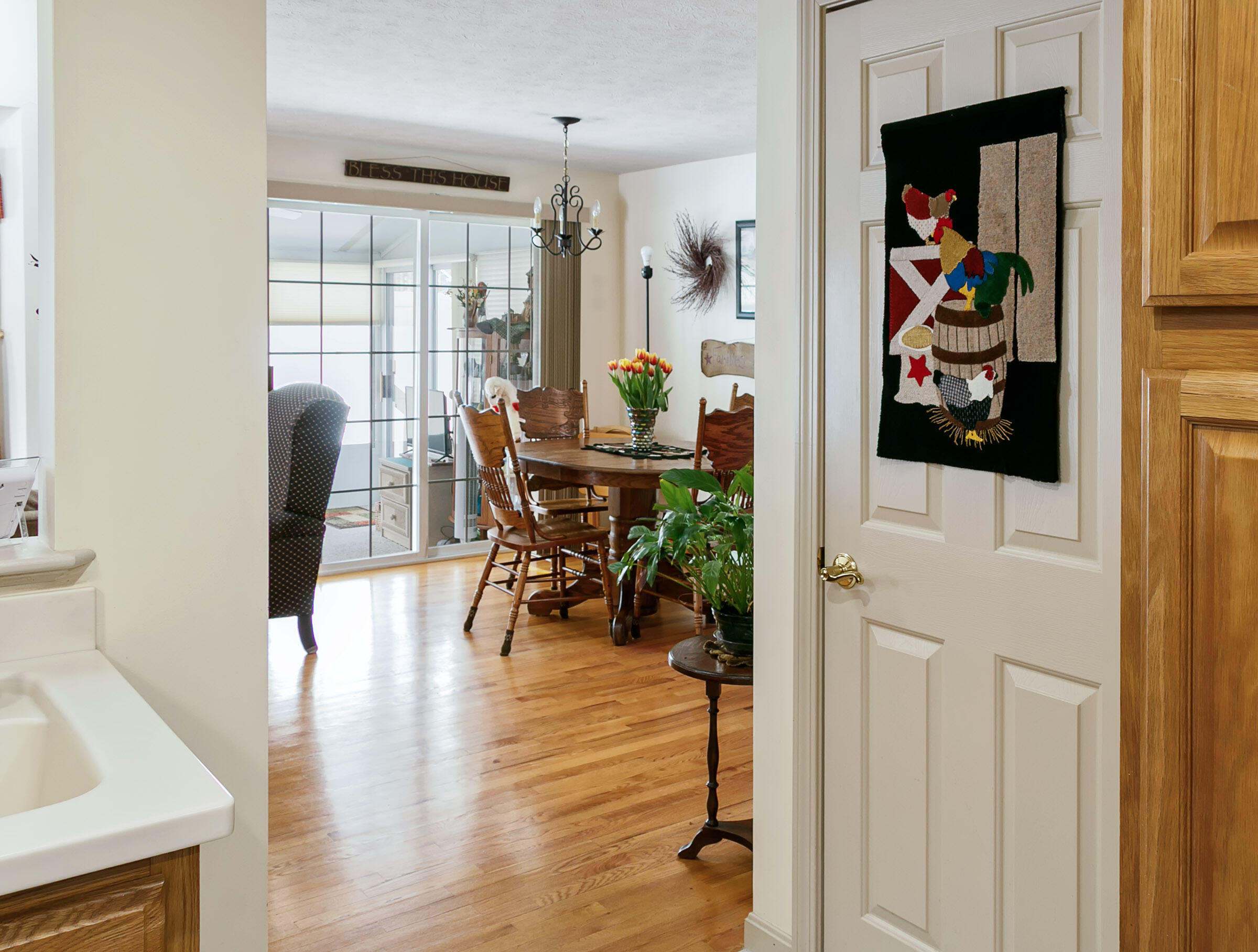 7 Windsor Commons Drive, Unit 7 Kennebunk, ME 04043 - Photo 8 of 32 Dining Area