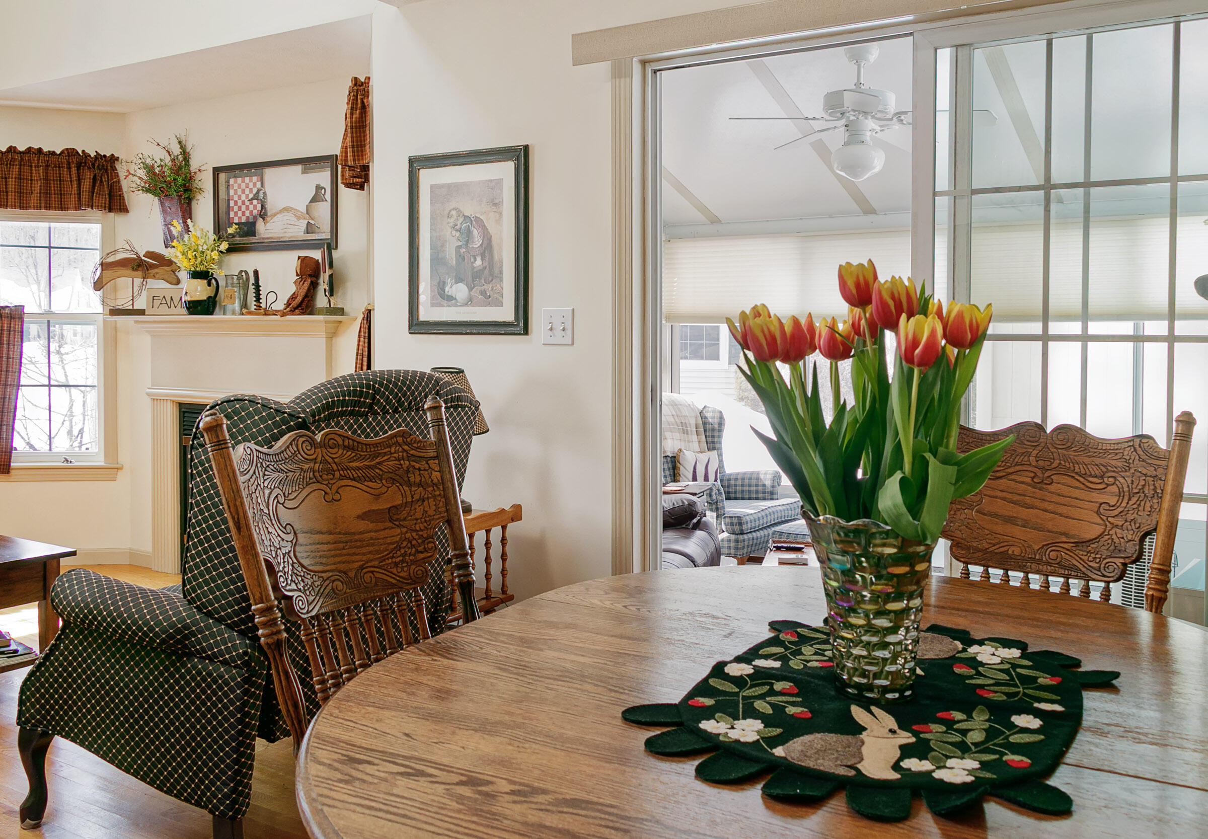 7 Windsor Commons Drive, Unit 7 Kennebunk, ME 04043 - Photo 9 of 32 Dining and Sunroom