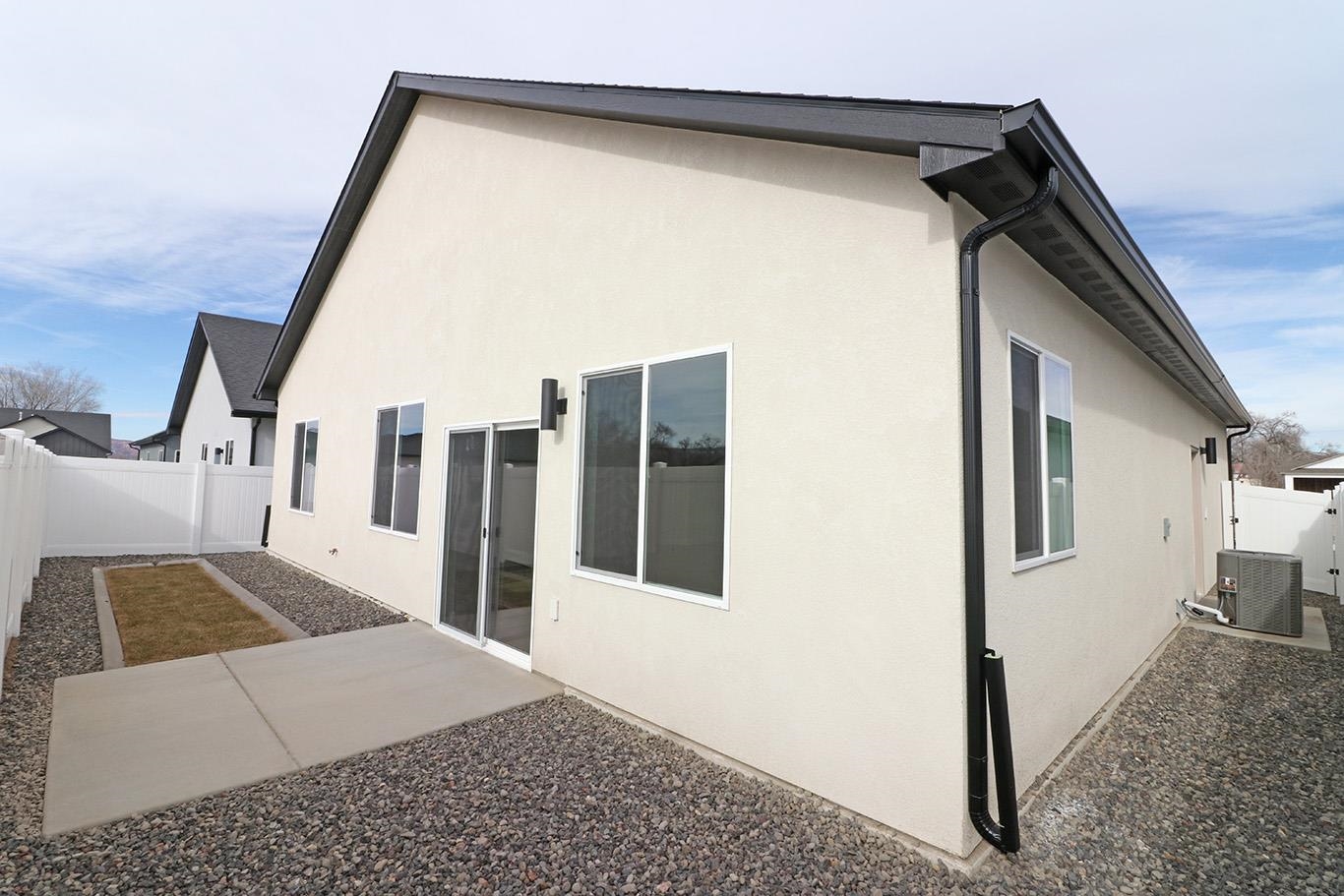 2453 Hamilton Road, Unit B Grand Junction, CO 81505 - Photo 4 of 27 a view of front door