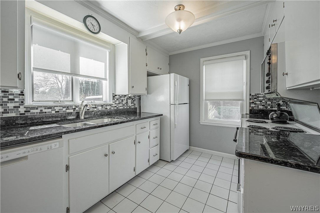 4831 Lewiston Road Niagara Falls, NY 14305 - Photo 19 of 46
