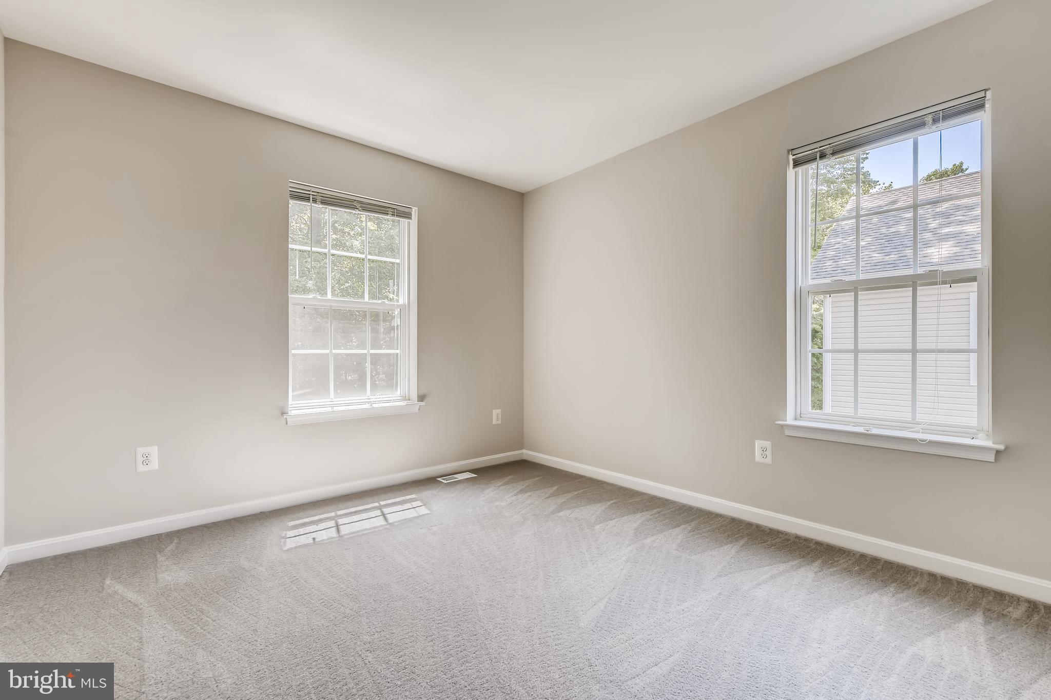 1641 Renaissance Drive Baltimore, MD 21221 - Photo 15 of 27