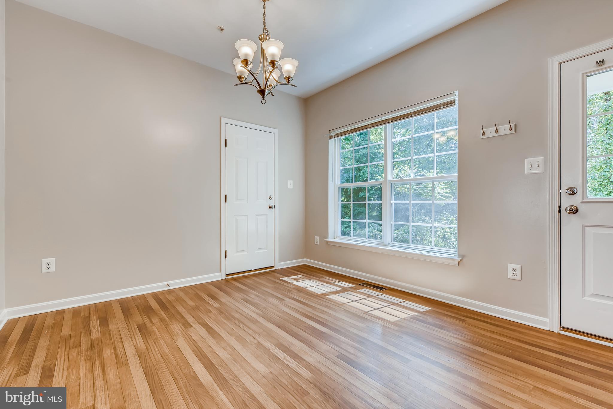 1641 Renaissance Drive Baltimore, MD 21221 - Photo 6 of 27
