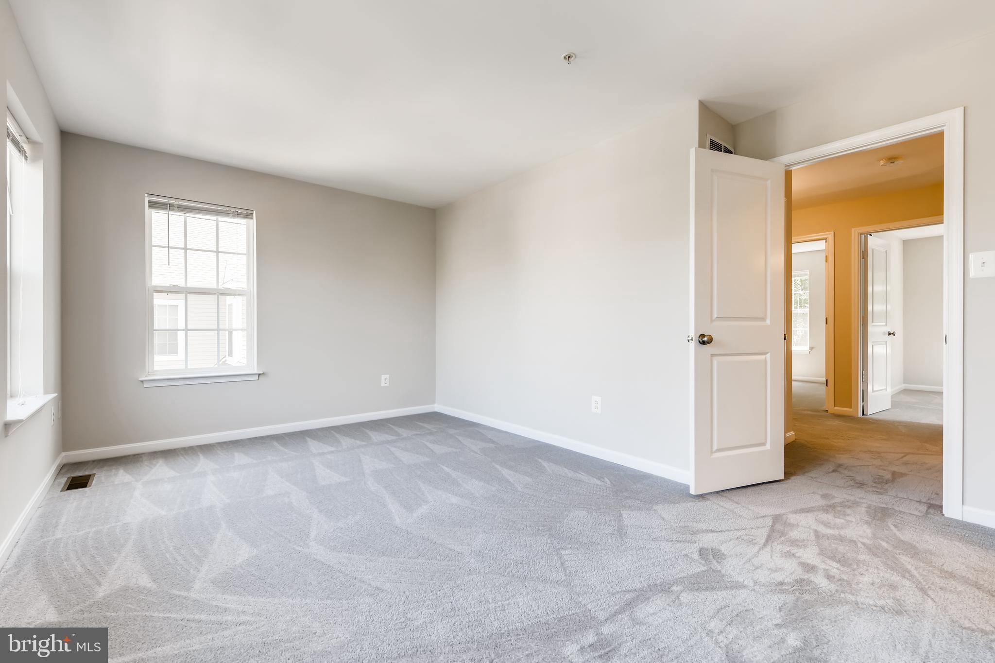 1641 Renaissance Drive Baltimore, MD 21221 - Photo 10 of 27
