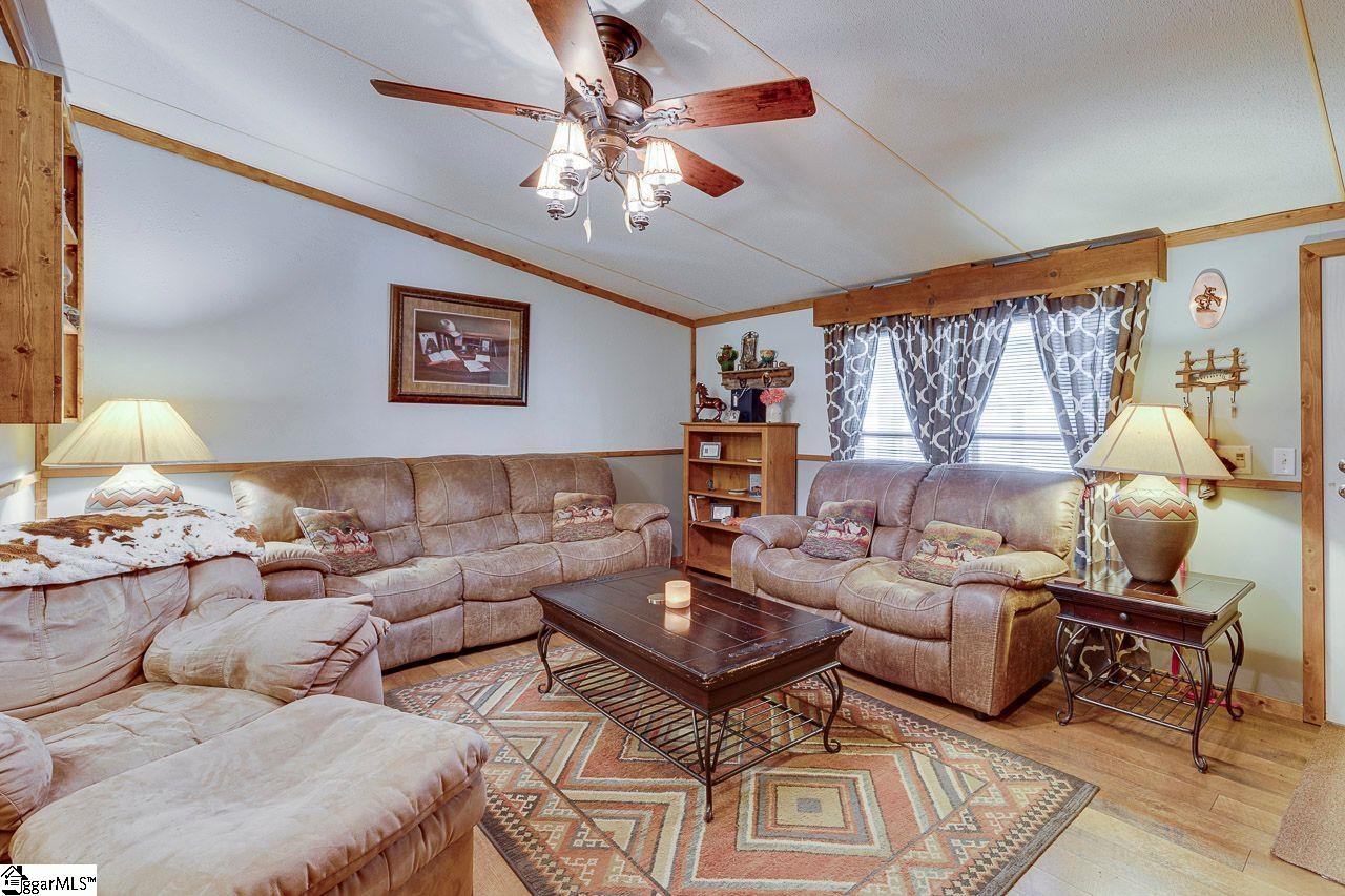 360 Harper Road Pendleton, SC 29670 - Photo 7 of 25