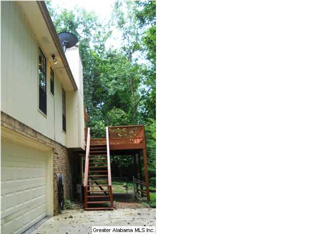 104 Anchor Circle Alabaster, AL 35007 - Photo 2 of 13