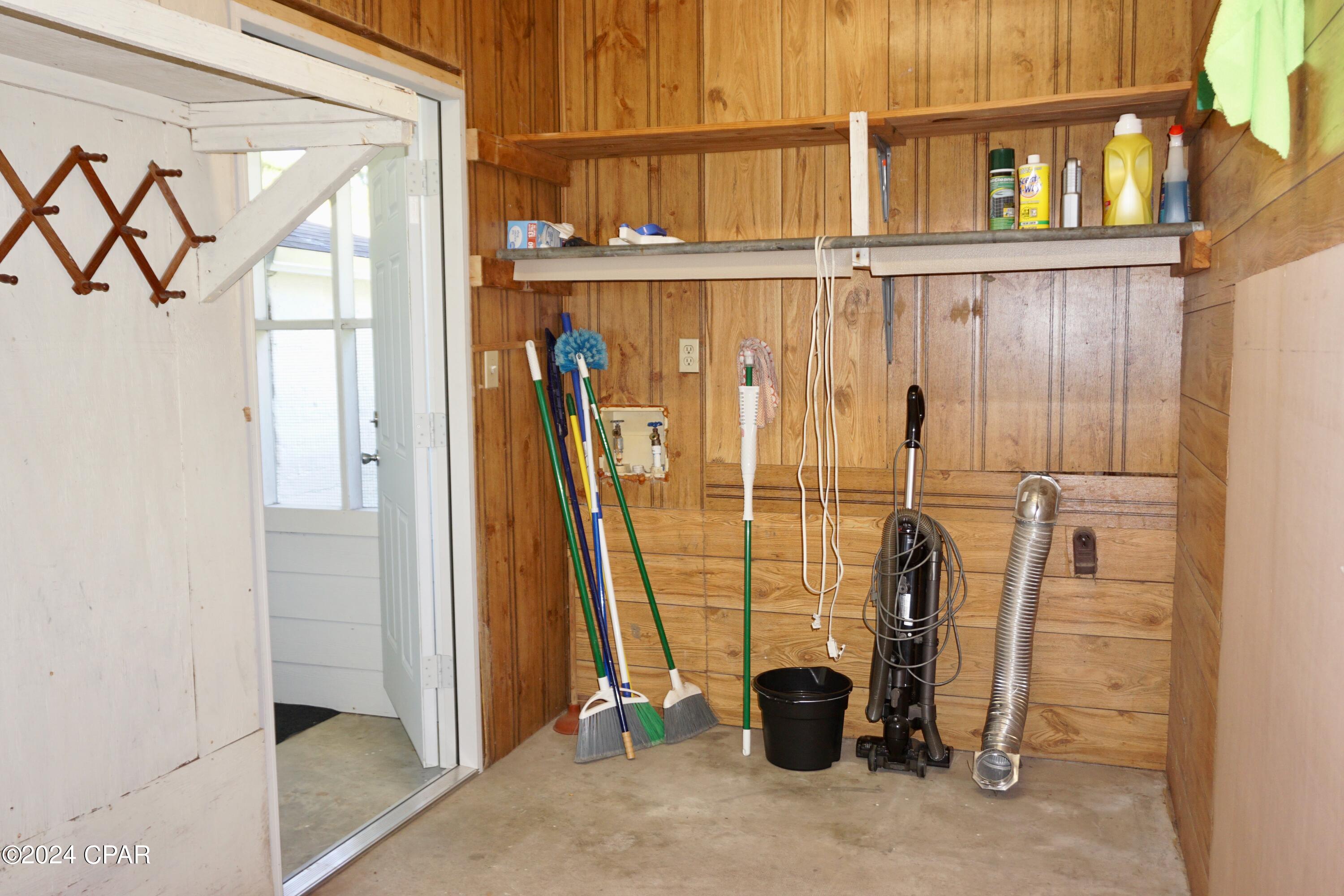 5035 Basswood Road Bascom, FL 32423 - Photo 15 of 45