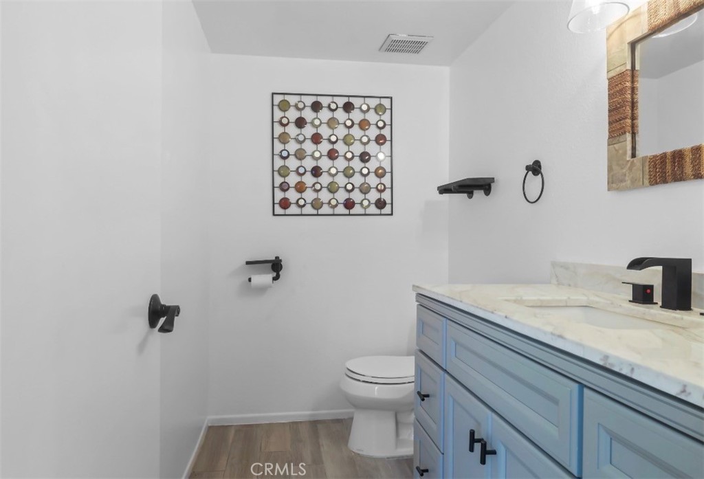 10410 Zelzah Avenue, Unit A Porter Ranch, CA 91326 - Photo 8 of 35 Gallery Image 8
