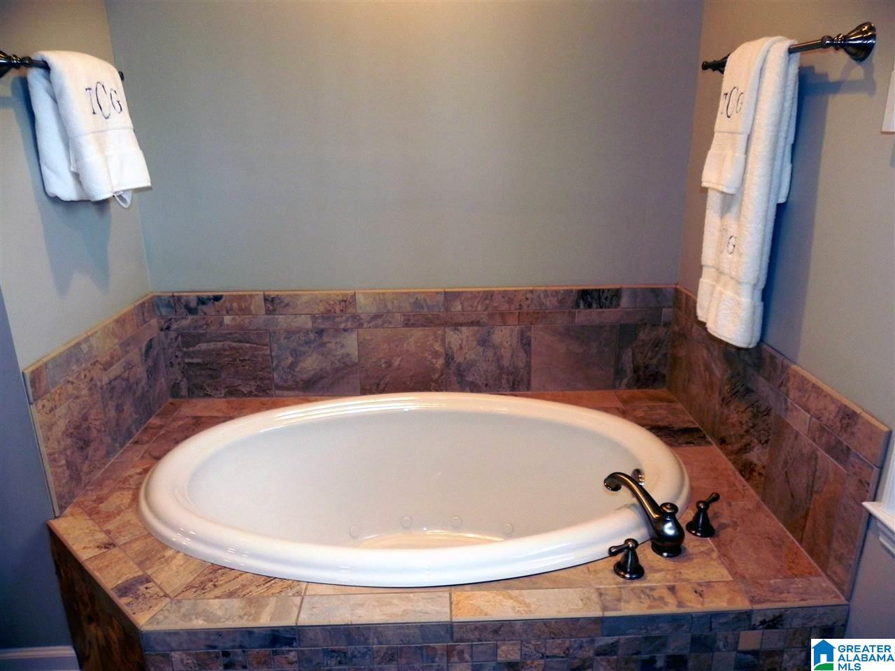 522 Hillyer High Road Anniston, AL 36207 - Photo 24 of 48