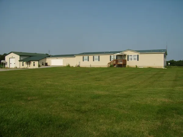 $420,000 | 7402 South 800 East, Hamilton, IN 46742