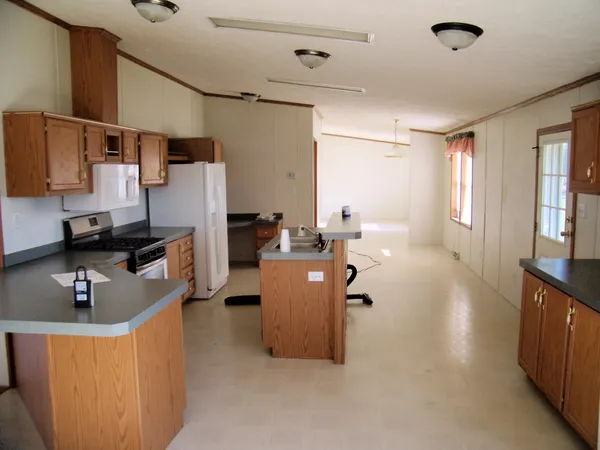 $420,000 | 7402 South 800 East, Hamilton, IN 46742