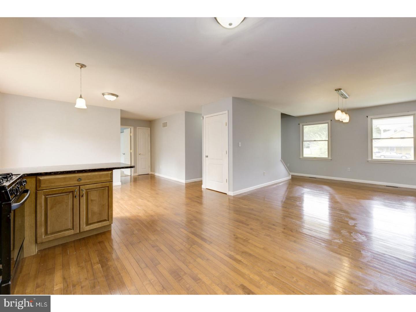 3 Cedar Lane Pemberton, NJ 08068 - Photo 8 of 25 Kitchen