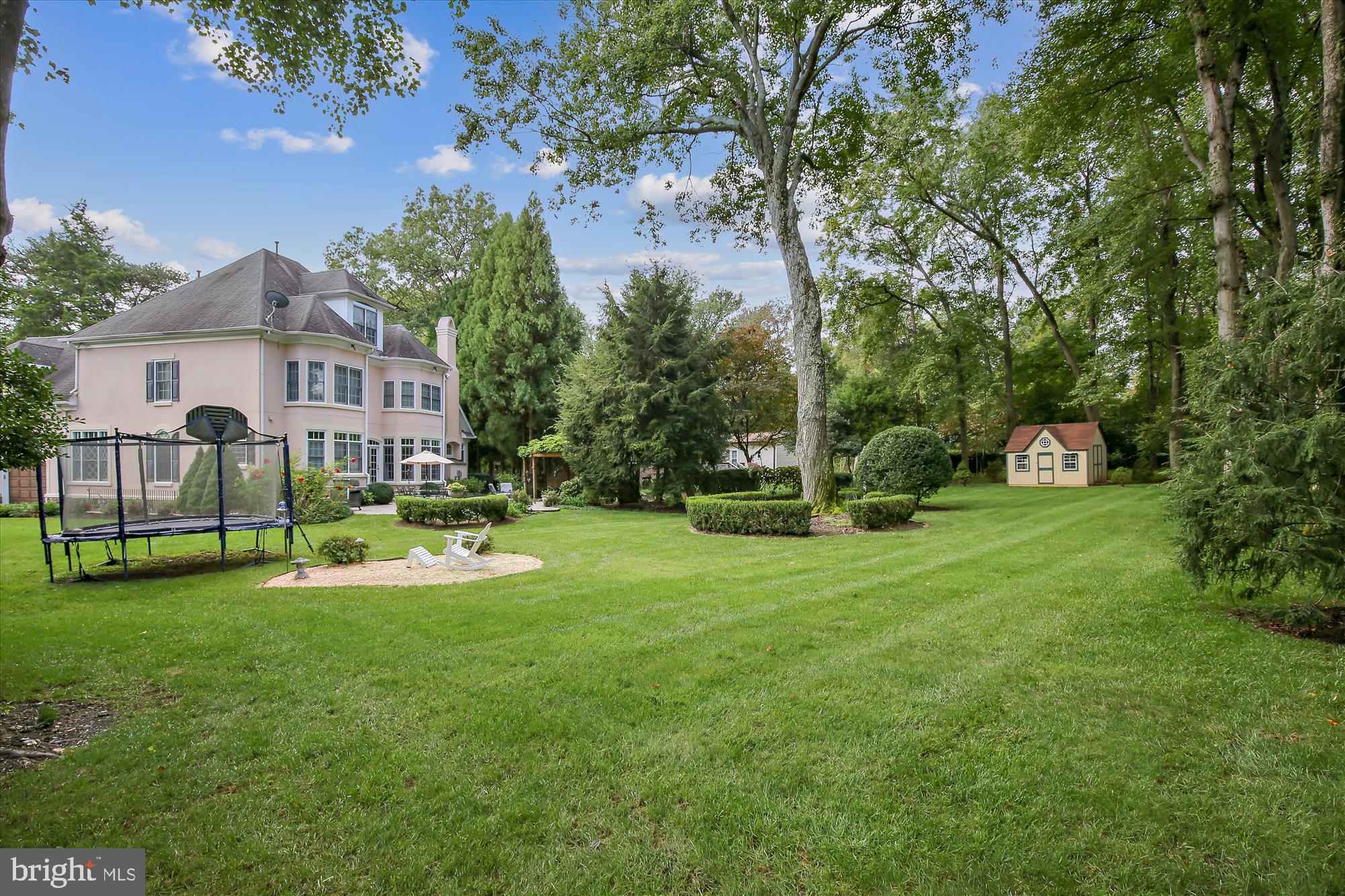 9002 Ridge Lane Vienna, VA 22182 - Photo 61 of 76 Beautifully Manicured Yard View 3