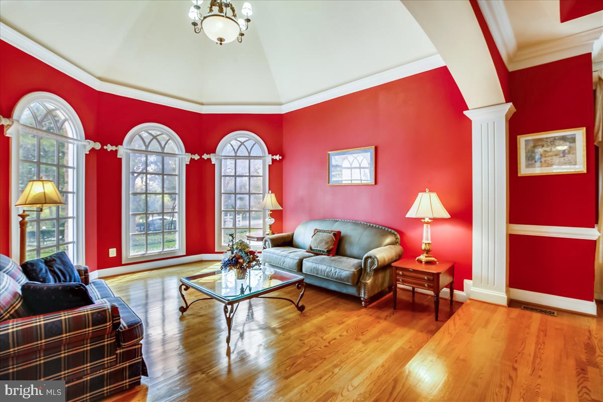 9002 Ridge Lane Vienna, VA 22182 - Photo 10 of 76 Sun Filled Living Room w/ Floor to Ceiling Windows