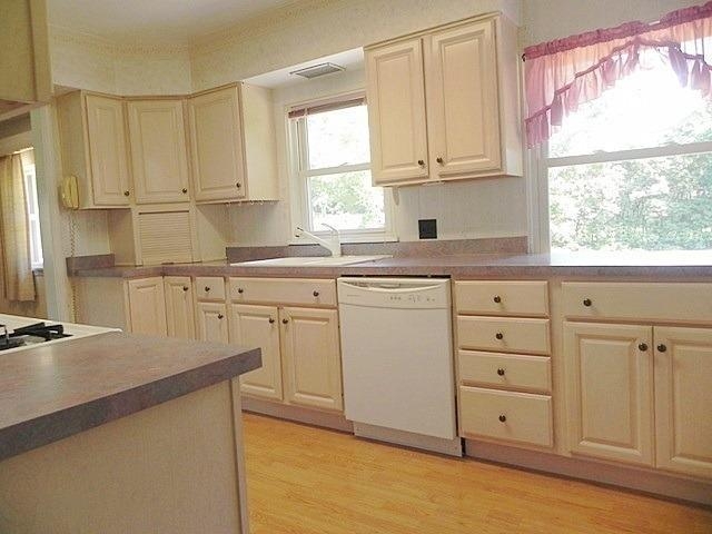 6203 Old Porter Road Portage, IN 46368 - Photo 8 of 10 640x480