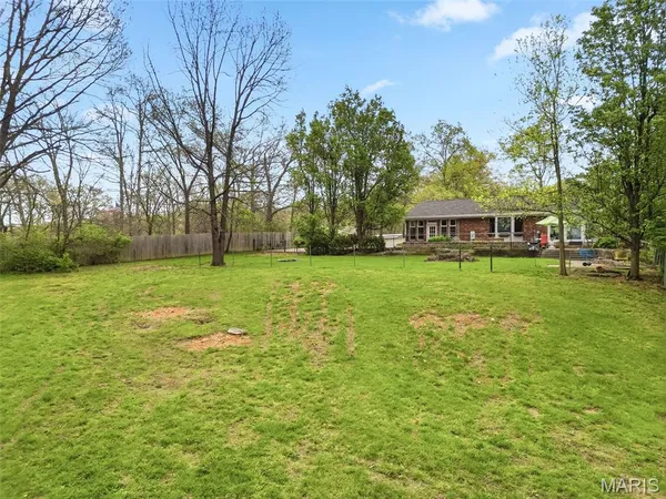 $419,900 | 127 White Oak Estates Drive, Troy, MO 63379