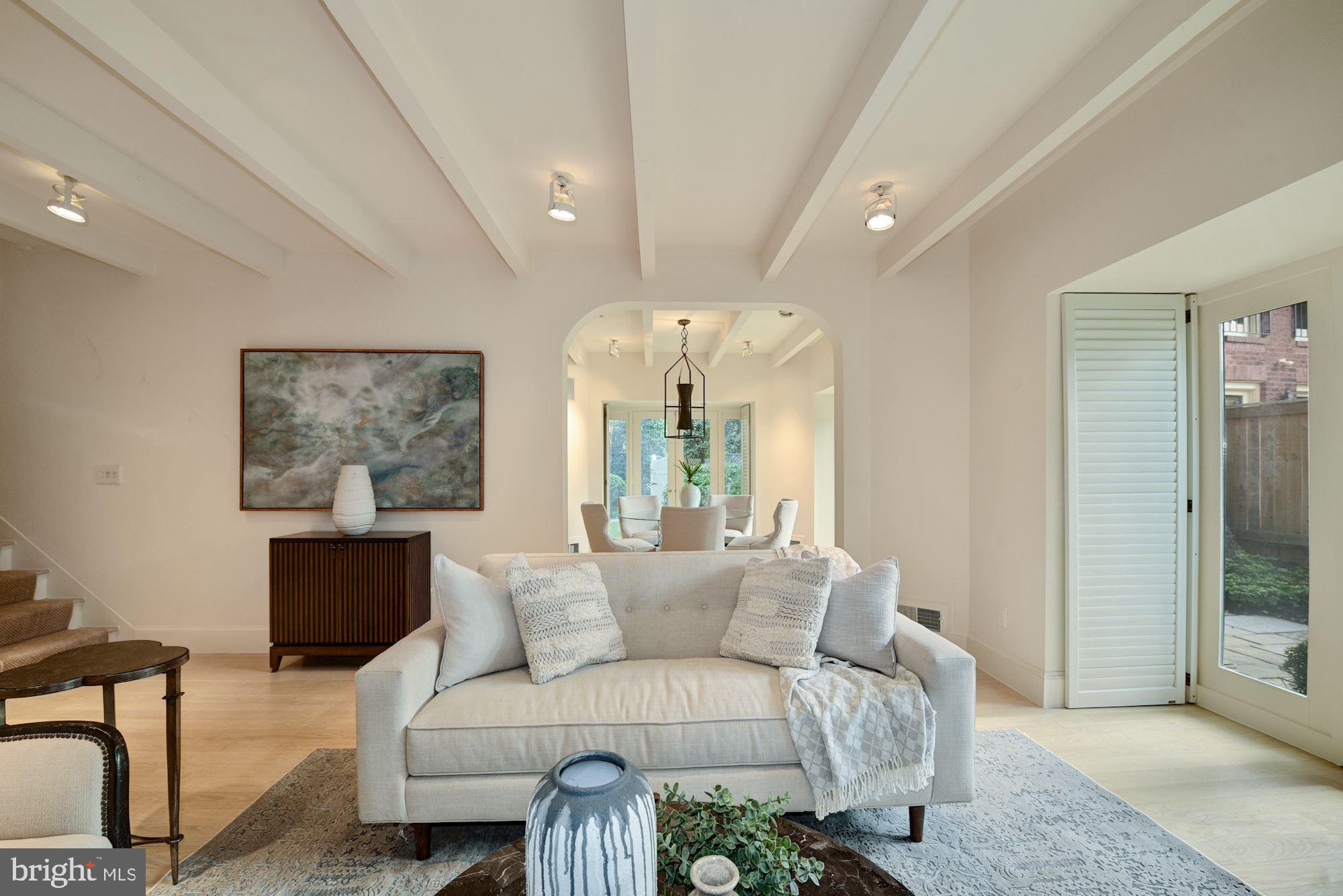 3905 Reservoir Road Northwest Washington, DC 20007 - Photo 8 of 40