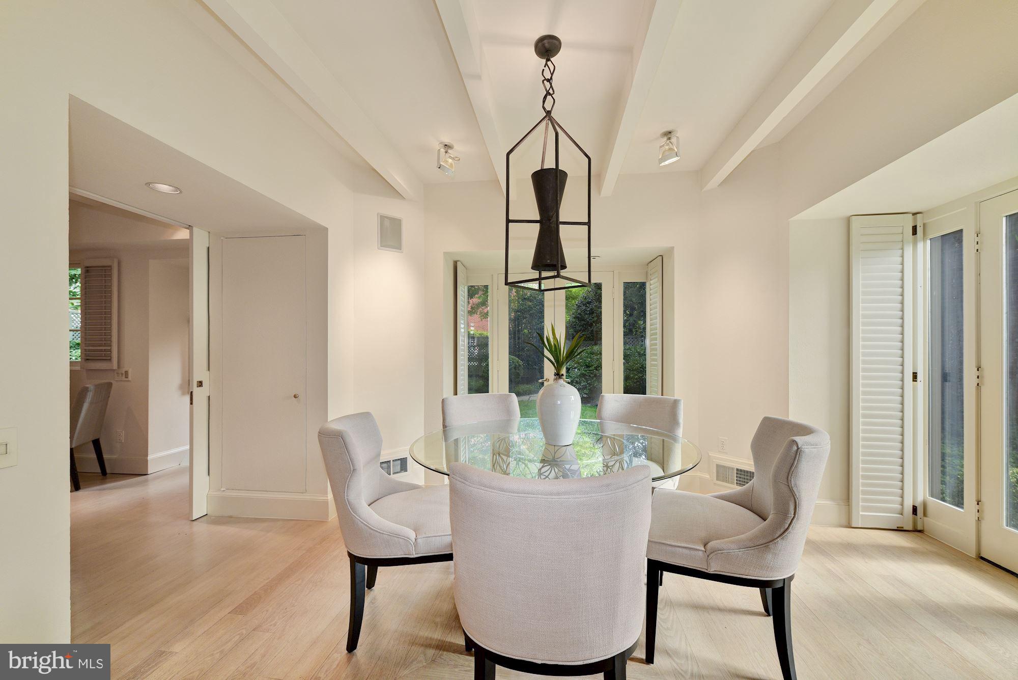 3905 Reservoir Road Northwest Washington, DC 20007 - Photo 10 of 40