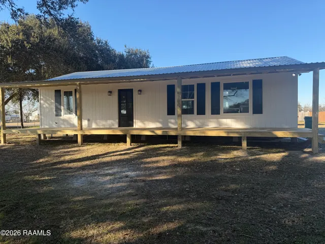$242,000 | 304 Investment Drive, Youngsville, LA 70592