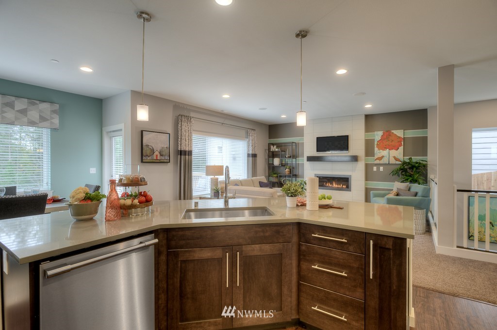 1213 198th Place Southeast Bothell, WA 98012 - Photo 11 of 23