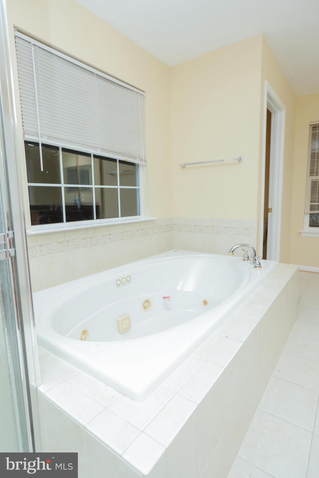 9906 Farm Pond Road Laurel, MD 20708 - Photo 36 of 58