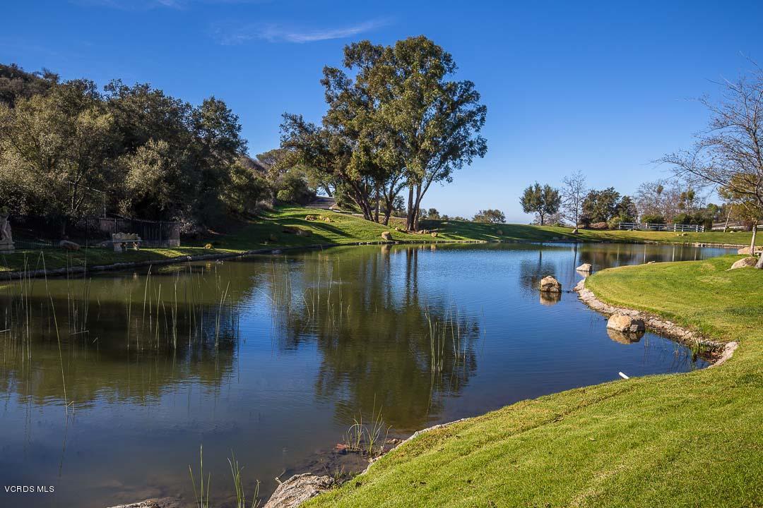 2551 White Stallion Road Thousand Oaks, CA 91361 - Photo 41 of 41 a view of a lake with houses in the back